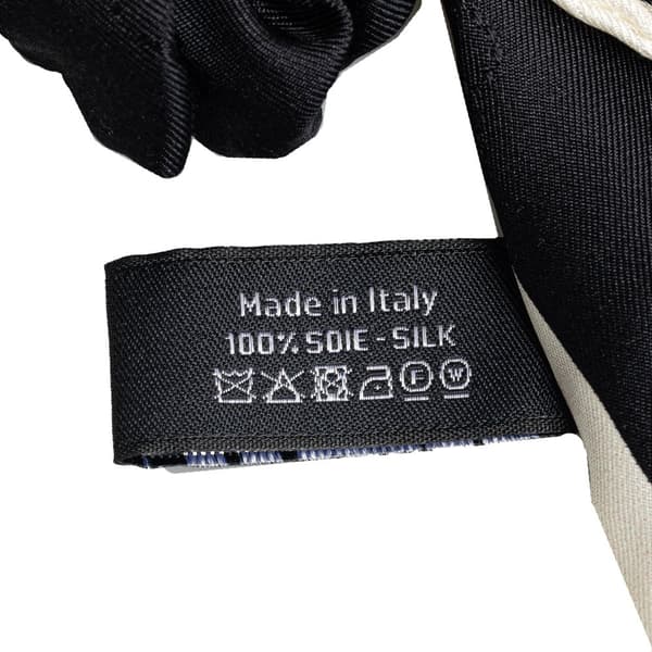 Pre-owned Chanel Silk CC Bow Scrunchie Black