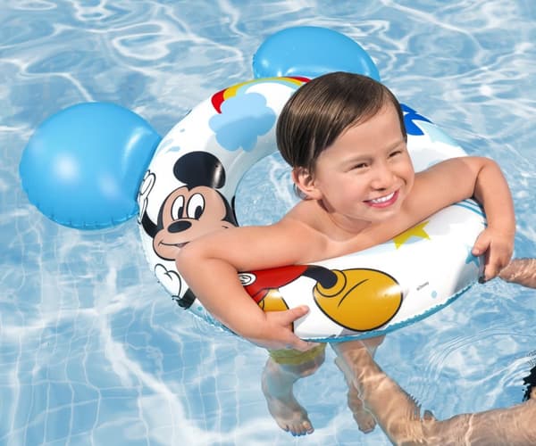 Bestway 9102K Disney Junior Mickey&Friends Svømmering 74cm x 76cm