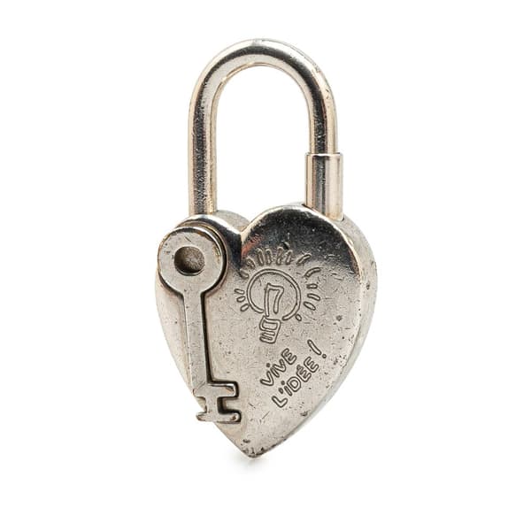 Pre-owned Hermès Palladium Plated Annee De La Fantaisie Heart Cadena Lock Charm Silver