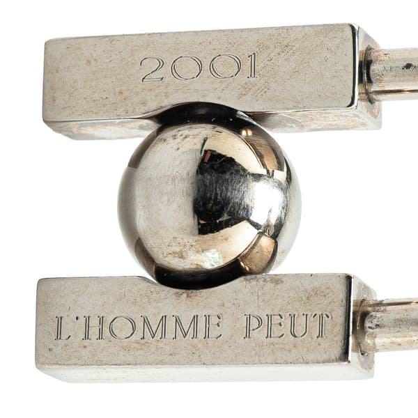 Pre-owned Hermès Palladium Plated LHomme Peut Embellir La Terre Cadena Lock Silver
