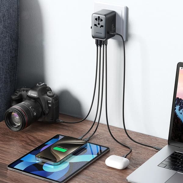 Joyroom Rejseadapter 65W med EU / US / JP / AU / UK / CN - Svart