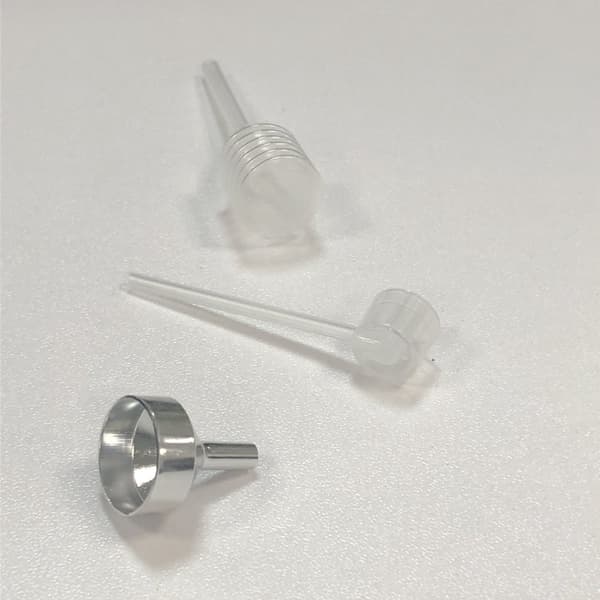 INF Liten refill sprayflaska för parfym 8 ml