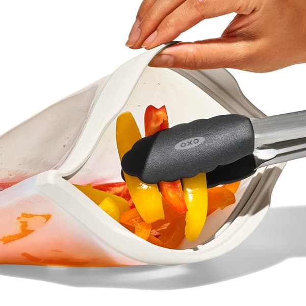 OXO-L 64oz Oat Good Grips silikonebeholder
