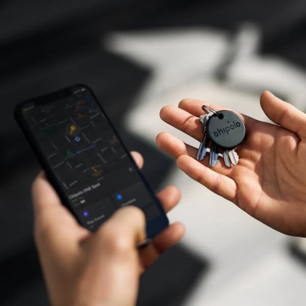 Chipolo ONE Spot -bluetooth-platspaket, 4 stycken, svart