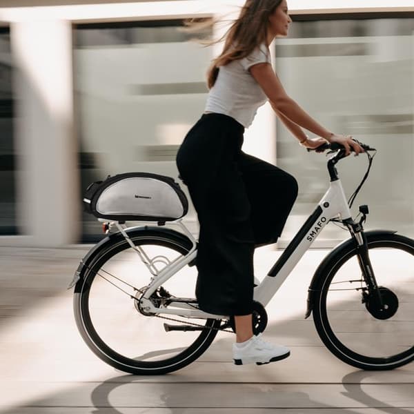 Wozinsky Cykel bak Bagageväska med rem 13L