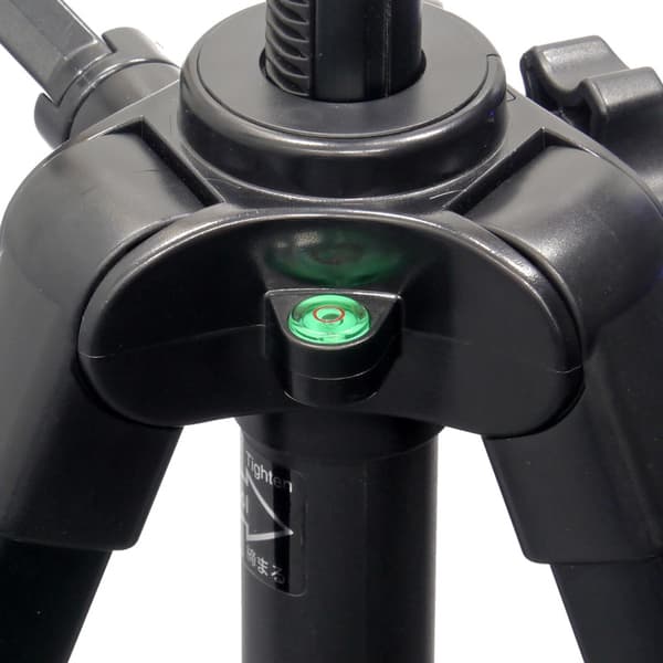 Velbon EX-447 tripod