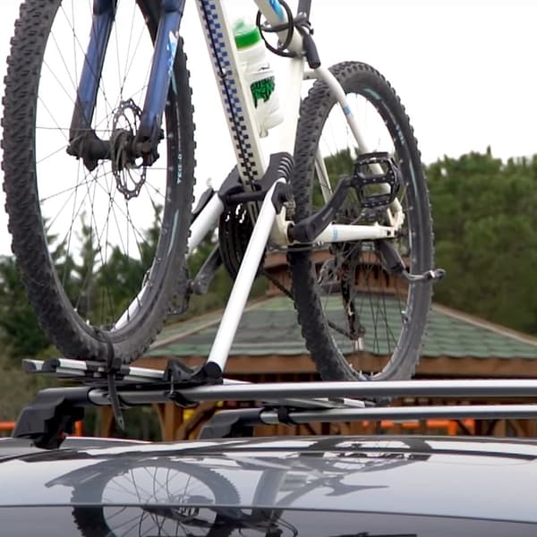 Takräcke Thunder CHERY TIGGO 8 2018 - integrerat räcke