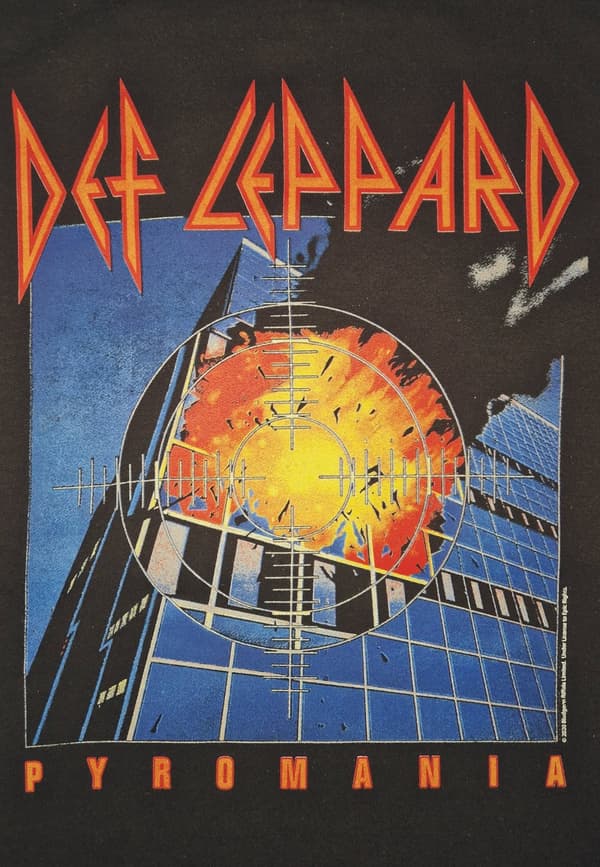 Def Leppard - Pyromania  T-Shirt