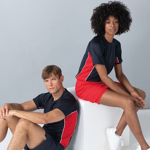 Finden & Hales Kortärmad sport-T-shirt för män med prestanda panel