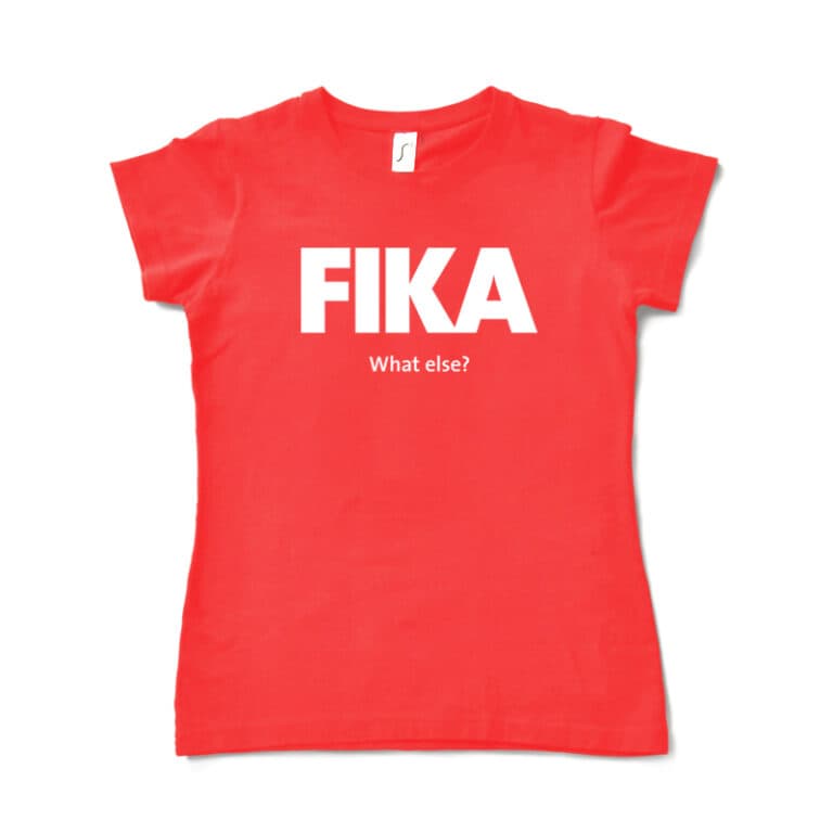 Adopt a Fly - Rød T-Shirt Dame - Fika design