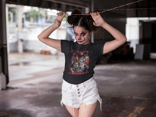 Horror film dam t-shirt - Just a girl that loves horror movies