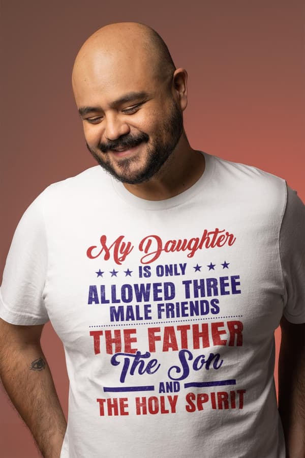 Vit pappa t-shirt . Daughter 3 male friends only tröja