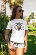 Miniatyrbild 3 av 5: Vit T-shirt inspirerad av Stranger things Hellfire logo