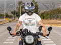 Miniatyrbild 3 av 5: Jag snarkar inte jag drömmer att jag kör motorcykel vit T-shirt