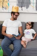 Miniatyrbild 3 av 5: Barn vit T-shirt Pappas Lilla Prinsessa