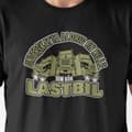 Miniatyrbild 1 av 2: Svart - T-shirt -  Underskatta aldrig en kille som kör lastbil