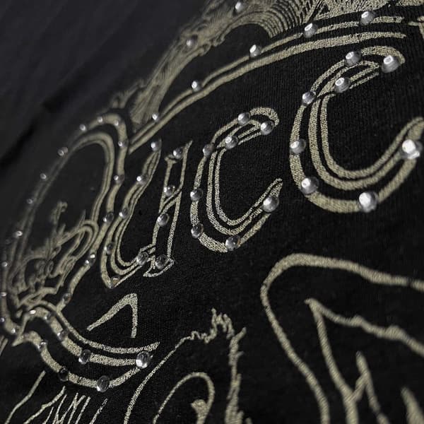 Queen Unisex Adult Ornate Crest Embellished T-Shirt