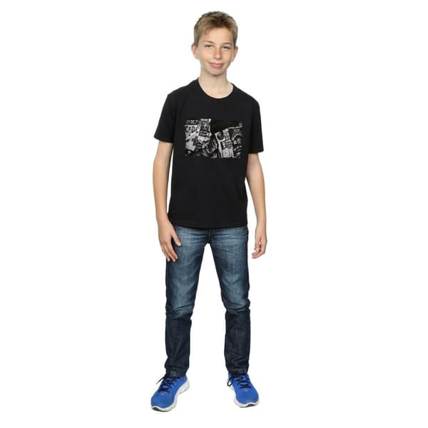 AC/DC T-shirt med kollektion av märken och affischer för pojkar