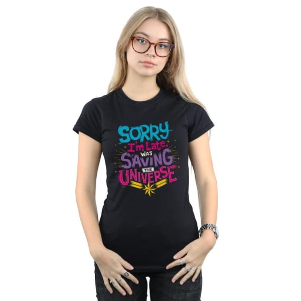 Marvel Dam/kvinnor Captain Marvel Saving The Universe - T-shirt i bomull