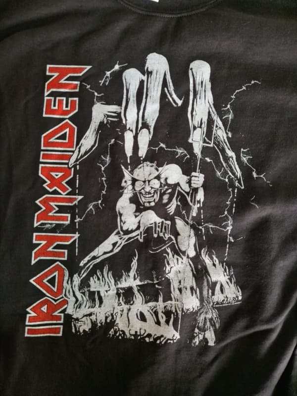 Iron maiden Number Of The Beast Big Hand  T-Shirt