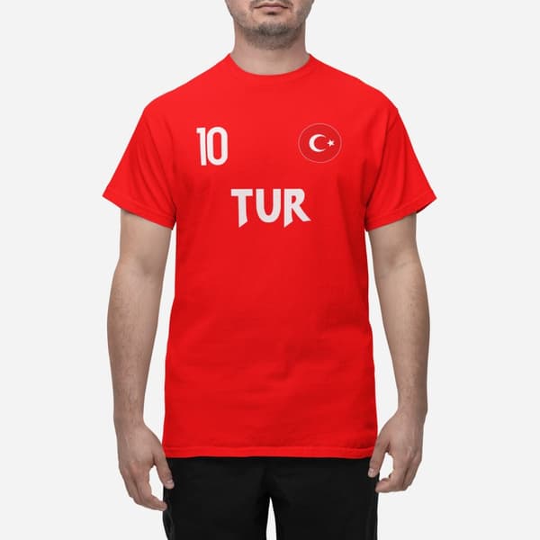 Turkiet landslag t-shirt i röd med TUR & 10 fotboll euro24