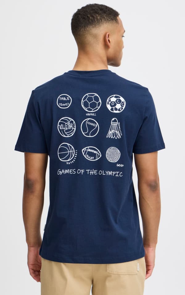 Blend  - T-shirt 20717629 Paris 2024 + Ryggtryck