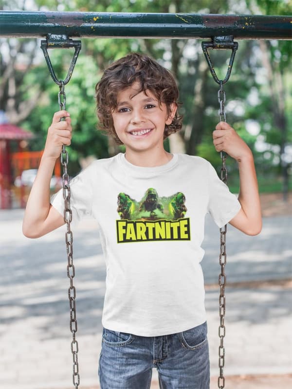 Fortnite parody t-shirt - Vit tröja med full färg fartnite tryck