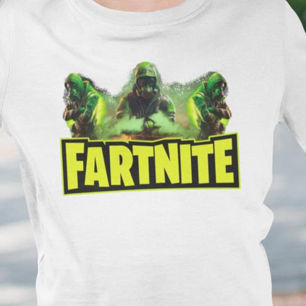 Fortnite parody t-shirt - Vit tröja med full färg fartnite tryck