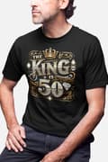 Miniatyrbild 2 av 2: 50 år Födelsedag svart t-shirt - The king is 50
