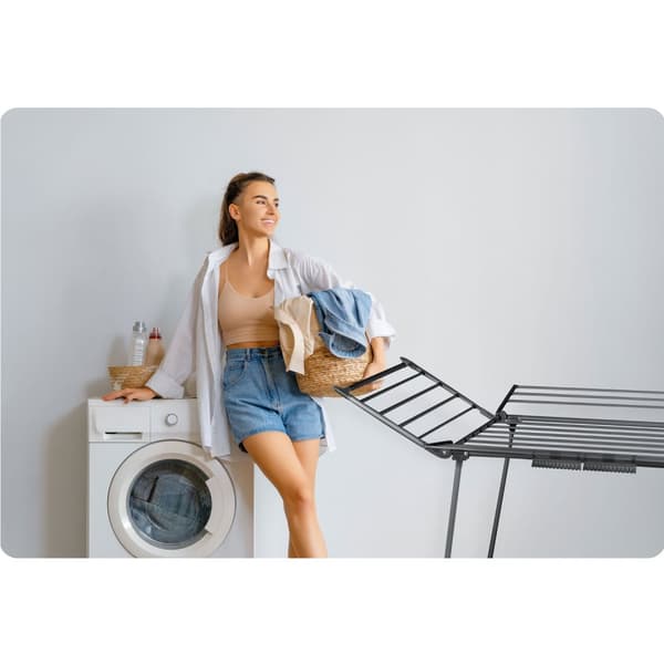 Lina 22 m sort stående foldbar tørretumbler