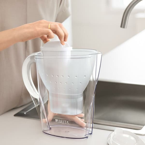 BRUKT Filterkanne Brita Flerfarget (Fikset A)