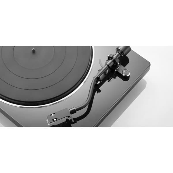 Denon DP-400, remdriven skivspelare, manuell, svart, gummi, 33 1-3.45.78, 33 1-3.45.78