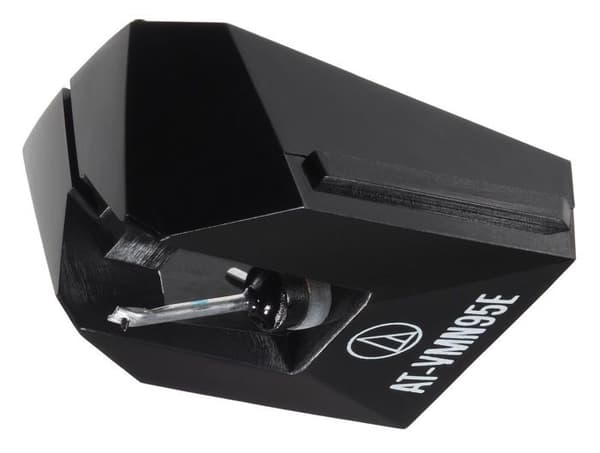 Audio-Technica AT-LP5X - 3-växlad direktdriven skivspelare (33-45-78 rpm) med AT-VM95E-patron, förförstärkare