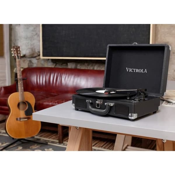 VICTROLA Resväska Skivspelare - Bluetooth - 3 hastigheter - Svart