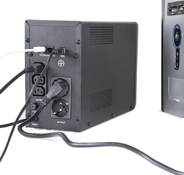 Gembird EG-UPS-035 uninterruptible power supply (UPS) Line-Interactive 2 kVA 1200 W 5 AC stikkontakt(er)