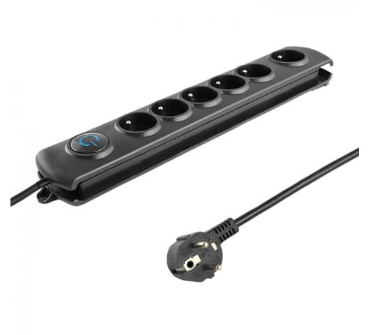 Qoltec - Overspenningsavleder - AC 230 V - 3680 watt - utgangskontakter: 6 - 3 m kabel - Europa - svart