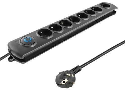 Qoltec - Overspenningsavleder - AC 230 V - 3680 watt - utgangskontakter: 8 - 3 m kabel - Europa - svart