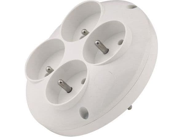 Elgotech Pluggfordeler 4-stikkontakter m/u RO-40