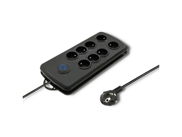 Qoltec 50161, 8 AC-pistorasia(a), 230 V, 50 Hz, 16 A, 3500 W, Musta