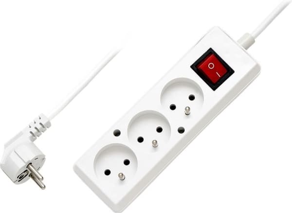 Johtojen syöttö Plastrol PS-370 3 pistorasiaa 1,5 m valkoinen (PS-370WS/1,5)