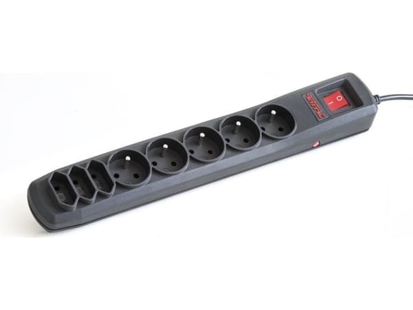Armac R8 - Effektband - AC 230 V - 2300 Watt - ingång: Typ E - utgångskontakter: 8 (5 x Typ E, 3 x Typ C) - 5 m sladd - svart
