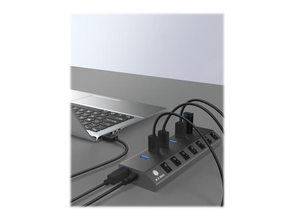 ICY BOX IB-HUB1701-C3 - Hubb - 7 x SuperSpeed USB 3.0 - skrivbordsmodell