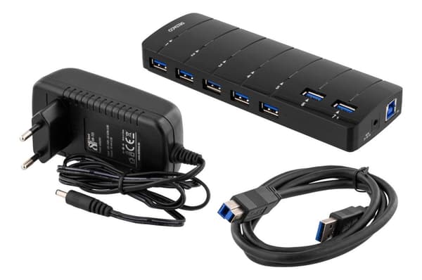 USB 3.0 hub, 7xType A ports, AC adapter included, black