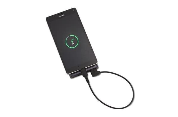 Kensington Charge & Sync USB-C-kabel (5-pack) - USB-kabel - USB (M) vinklad till USB-C (M) rak - USB 2.0 - 20 V - 3 A - 32,7 cm - svart (pack om 5)