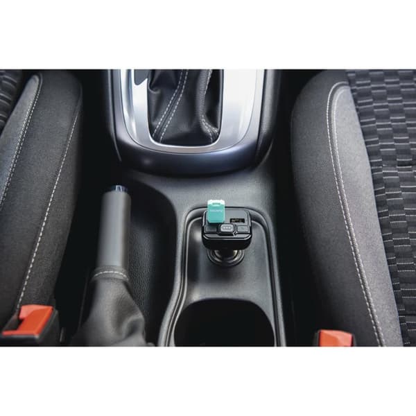 Hama FM-lähetin AUX-IN + USB-IN-tulolla