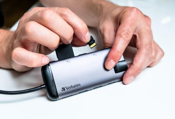 Verbatim USB-C Multiport Hub Gigabit Ethernet SD/microSD