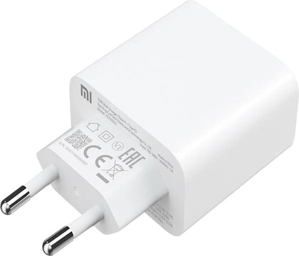 Xiaomi Laturi - USB-C / USB-A - 33 W pikalaturi - Virtalähde - Valkoinen