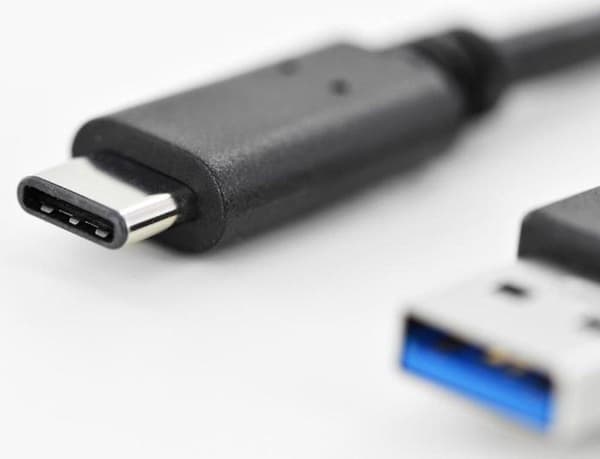 Digitus DK-300136-010-S USB-kaapeli 1 m USB 2.0 USB C USB A Musta