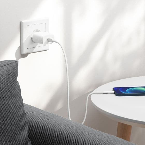 ALOGIC WC1X20-EU laturi mobiililaitteille White Indoor (WC1X20-EU)