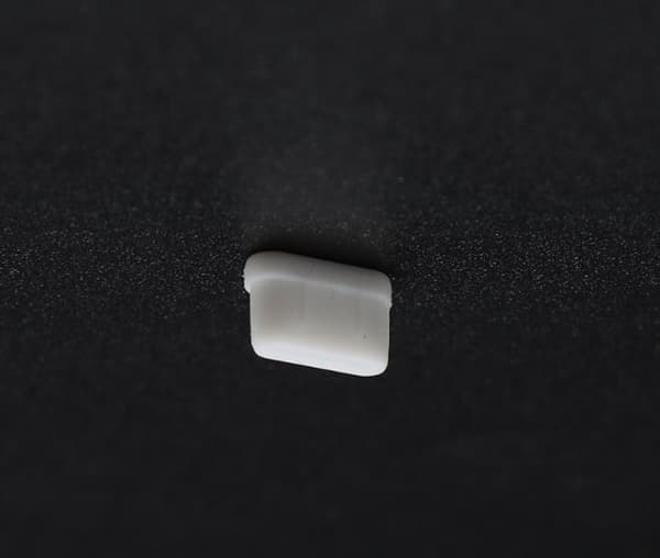 INF Type-C støvpropper, 4-pak Hvid